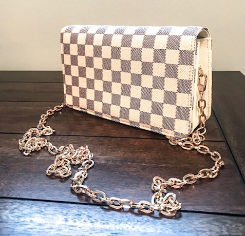 daisy rose checkered crossbody bag